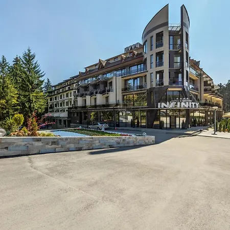 Dea & Ina - & Park In ヴィラ *