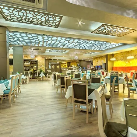 Dea & Ina - & Park In * ヴェリングラード