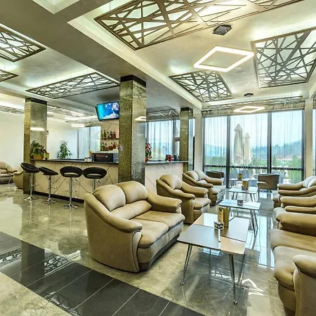 Vila Dea & Ina - & Park In *