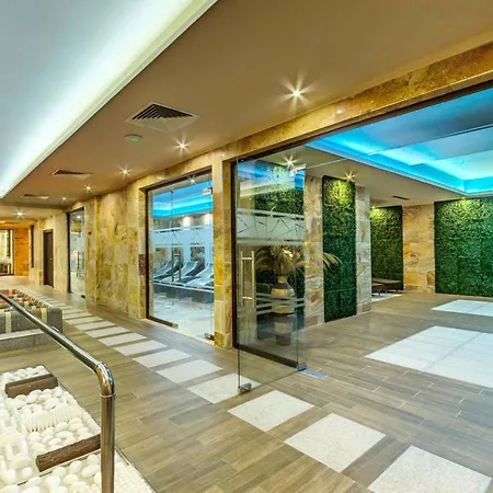 Dea&villa Ina - Villas&spa Park In Villa